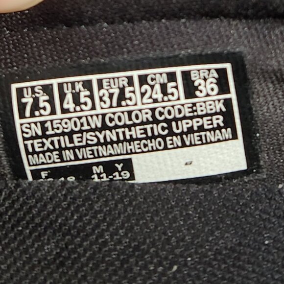 SKECHERS Go Walk 5 Women's 7.5 Black Mesh Slip-On Flat Comfort Shoes 15901 NWOT - Picture 9 of 9